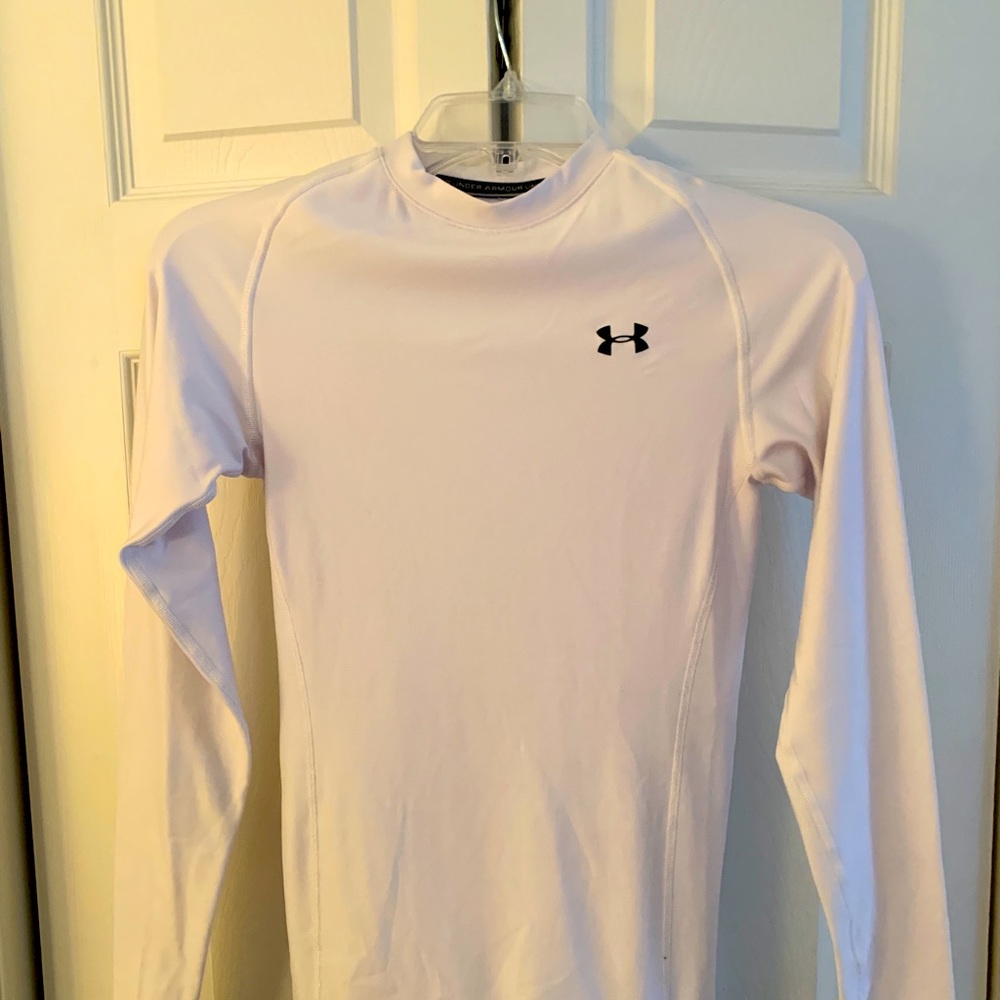 Under Armour Boys Long Sleeve shirt